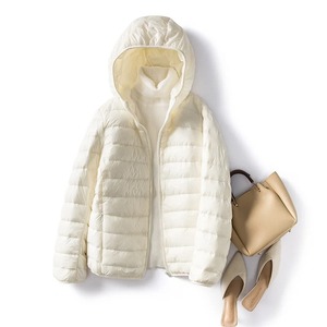 แจ็กเก็ตอุ่น5XL 6XL 2024สำหรับผู้หญิง, เสื้อโค้ทขนเป็ดตัวสั้นแบบบางน้ำหนักเบาบรรจุได้สำหรับฤดูใบไม้ร่วงและฤดูหนาว - Product Image 1