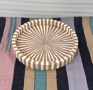 Bandeja con incrustaciones de hueso de alta calidad hecha de pieza de Material con incrustaciones de hueso y accesorios de cocina para el hogar y hoteles - Product Image 1