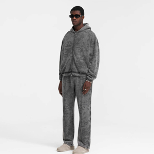 2024 ODM haute qualité hommes Gym sweats à capuche Logo personnalisé impression en relief à manches longues entraînement sport sweats à capuche solide uni teint hiver - Product Image 2