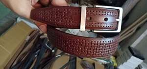 Cinturones hechos a mano de diseño occidental de moda del fabricante superior 100% cuero genuino para hombres y mujeres conjuntos de artículos de cinturones al por mayor - Product Image 4