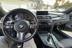 BMW 430i xDrive Gran Coupé B48 Turbo de 4 cilindros, tracción total, paquete M Sport, usado, año 2019, sin modificar. - Product Image 4