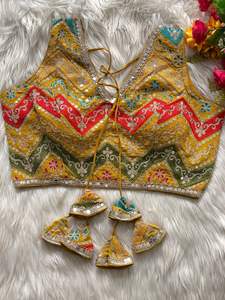 Vente chaude Belle Dressing Fancy Festival Wear Exclusive Georgette Silk Kashmiri Work Blouse Fournisseur et exportateur indien - Product Image 6