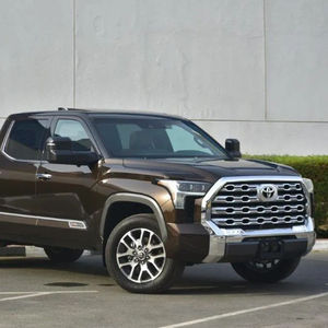 Nouveau pour la caméra arrière en cuir foncé CrewMax Automatic FWD - Product Image 1