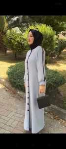 Abayas ปักด้วยมือสำหรับผู้หญิงที่สง่างามและเจียมเนื้อเจียมตัว - Product Image 3