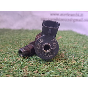 INYECTOR JAGUAR Serie XE (X760) G4D39K546AA 204DTD diésel 1999 (15>) - Product Image 2