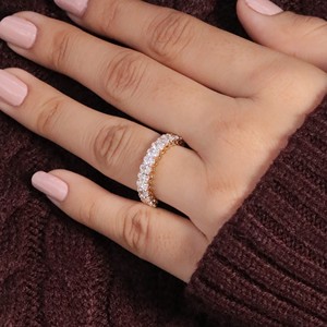 Bague de mariage unisexe de luxe Starsgem personnalisée en or 14 carats plaqué or, design classique, diamant ovale cultivé en laboratoire, certifié IGI - Product Image 2