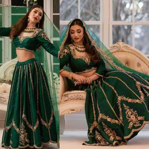 Robe indienne pakistanaise traditionnelle ethnique en satin de soie Lehenga Choli Readymade pour femmes pour l'été et l'hiver inspirée de la culture malaise - Product Image 1