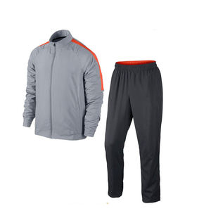 Conjunto Deportivo de Invierno con Capucha y Logotipo Personalizado de Alta Calidad, Diseño Personalizado, 100% Algodón - Product Image 3