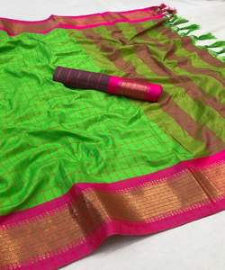 Vente en gros de saris en soie d'art ApparelGarment - Product Image 3