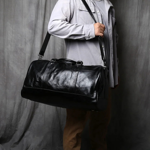 Grand sac polochon d'extérieur en cuir véritable pour hommes Fermeture à glissière Motif personnalisé Multifonction Voyage d'affaires à la mode - Product Image 2