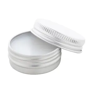 Set Regalo Contor di Balsamo Labbra Personalizzato SPF15 con Gadget Personalizzati, Design Moderno in Materiale Plastico - Product Image 3