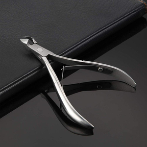 Coupe-ongles portable de luxe en acier inoxydable à double ressort avec lame tranchante et ouverture large pour manucure et pédicure, prix d'usine - Product Image 4