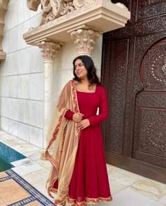 DESIGNER GEORGETTE BRODERIE SEQUENCE ROBE DE TRAVAIL AVEC DUPATTA BLEU MARINE - Product Image 4