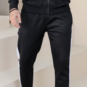 Veste à fermeture éclair deux pièces pour hommes personnalisée survêtement en polyester à fermeture éclair survêtement coupe-vent pour la salle de sport ensemble de vêtements de sport courts - Product Image 6