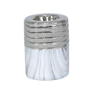 ที่วางเทียนทีไลท์สีเงินสีขาวหินอ่อนขนาดเล็กสไตล์ร่วมสมัยอันหรูหราสำหรับเทศกาลคริสต์มาสเพื่อยกระดับห้องนั่งเล่นหรือห้องนอนของคุณ - Product Image 1