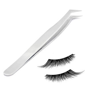 Pinzas para pestañas hechas a medida, Punta puntiaguda, acabado Dall curvo, pinzas para pestañas de belleza de acero inoxidable alemán - Product Image 1