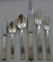 Ensemble de couverts en métal en acier inoxydable résistant à la rouille et durable, adapté aux repas de tous les jours, aux dîners formels