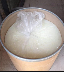 Gelée de pétrole raffinée inodore à 99,9 % de pureté, non toxique, avec une durée de conservation de 3 ans pour les applications cosmétiques et industrielles - Product Image 3