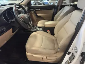 2013 Kia Sorento LX - Product Image 2