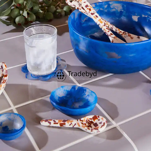 Tazón de resina minimalista, decoración moderna para hogares limpios simples, servicio de tono neutro de Tradebyd - Product Image 1