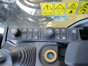 2018 CATERPILLAR 320 Best Selling Worldwide Carter 320 Used Excavator Crawler Excavator for All-terrain Use Used Cat Excavator - Product Image 5