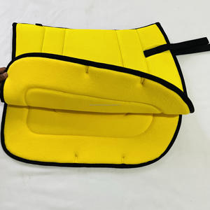 Manta de Silla de Montar Ligera y Cómoda, Ecológica, Antimosquitos para Caballos, con Tela de Felpa, Tamaño Personalizable para Montar a Caballo - Product Image 1