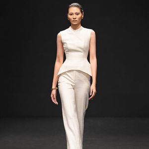 เสื้อแจ็คการ์ดทรายแขนกุดสำหรับผู้หญิงเสื้อผู้หญิงหรูหราผ้าแจ็คการ์ดทรายไลล่าออกแบบโลโก้ได้ตามต้องการจากเวียดนาม - Product Image 6