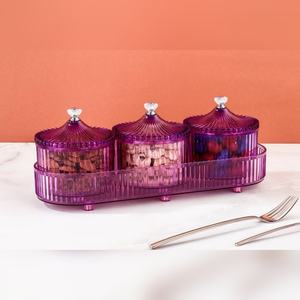 Boîte à fruits secs en plastique Aalok durable, 500g, 3 compartiments avec couvercle hermétique, organiseur pour noix et épices - Product Image 1