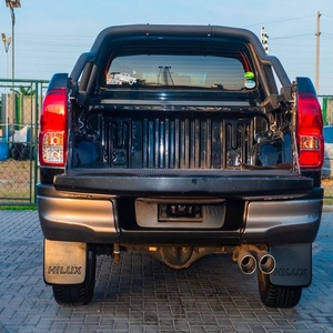 El Mejor Modelo 2019 para Hilux Pickup Truck 4x4 Automático RWD con Asientos de Cuero, Cámara Trasera Oscura y Portaequipajes de Techo de Aleación de Aluminio - Product Image 3