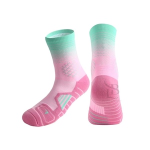 Wholesale Men's Anti-Slip Outdoor Sports <b>Socks</b> Breathable Thickened <b>Grip</b> Autumn Logo Printed Adult Sport Spring Collection - Product Image 6
