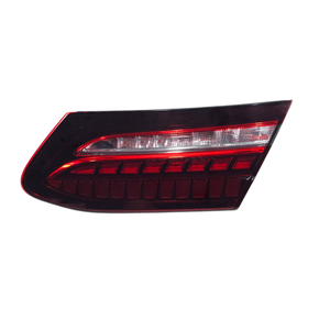 FEU STOP ARRIÈRE DROIT INTEGRÉ À LA PORTE MERCEDES Classe E Cabriolet (A238) A2389064801 (17>) - Product Image 1