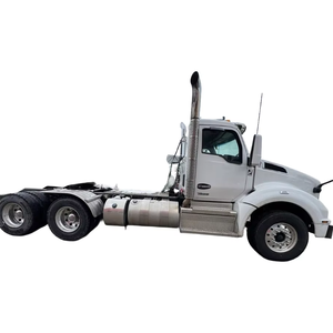 Camion benne SINOTUK HOWO d'occasion 2012-2017, 6x4, cabine simple, moteur diesel 10 cylindres, caméra arrière 360°, écran tactile - Product Image 1