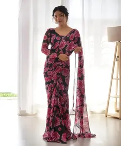 Carisma de Sari de seda: para cada mujer elegancia atemporal: opciones de bajo precio para un lujo asequible, rojo de belleza indio tradicional