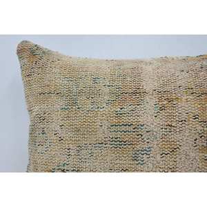 Beige Laine Kantha Patchwork Oreiller 16x24 Pouces De Luxe Rustique Floral Coussin pour Literie Sol Tissé Moelleux Vintage Carré - Product Image 2