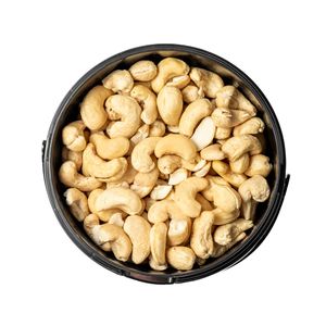 Noix de cajou naturelles fraîches en gros fournisseur en vrac disponible pour les marchés mondiaux offrant une nutrition élevée et goût approprié - Product Image 4
