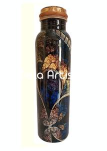 Venta al por mayor de botellas de cobre a prueba de fugas, diseño a prueba de suciedad, característica sin juntas para Ayurveda Yoga, vasos de plástico favorecidos por minoristas - Product Image 5