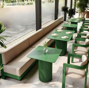 Chaise de salle à manger moderne en bois avec revêtement en tissu et pieds en bois pour l'ameublement de la maison - Product Image 1