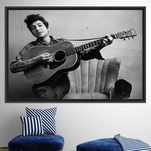 Lienzo Impreso con Diseño de Guitarra de Bob Dylan: Arte Mural Icónico, Decoración Única, Lienzo con Marco Negro - Product Image 1