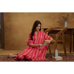 Ensemble coordonné rayé en coton doux, chemise kaftan ample à imprimé floral vintage avec boutons et pantalon large, vêtements décontractés pour femmes musulmanes - Product Image 2