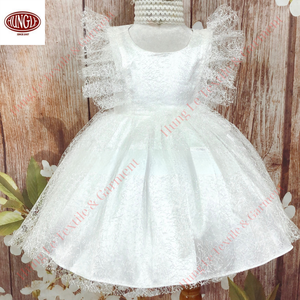 Manches de fée et robe de soirée de princesse à plusieurs couches pour les célébrations et les jours spéciaux - Product Image 3