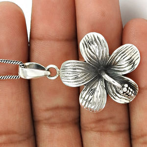 Meilleure vente Nouveau design 925 en argent sterling oxydé en forme de fleur Pendentif chic Bijoux faits à la main Prix de gros Fournisseurs en vrac - Product Image 3