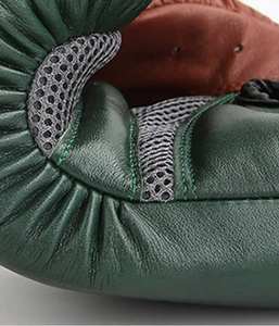 Guantes de boxeo con corazón cromado de fabricante de venta directa de fábrica guantes de boxeo de combate con cordones de cuero de vaca de alta calidad - Product Image 6