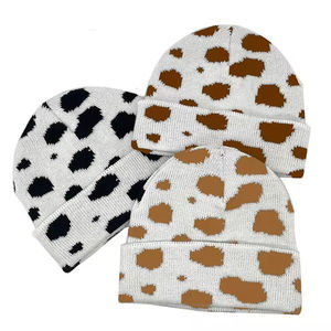 Gorro de Punto Acrílico Elástico de Moda, Gorro de Invierno Grueso con Estampado de Vaca y Logotipo Personalizado para Hombre - Product Image 1