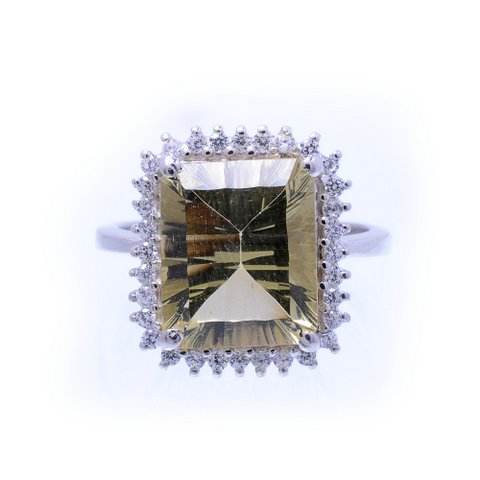 สีเหลือง