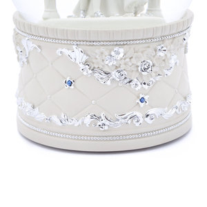 Globe à eau artificiel en résine pour la décoration de la maison - Product Image 2