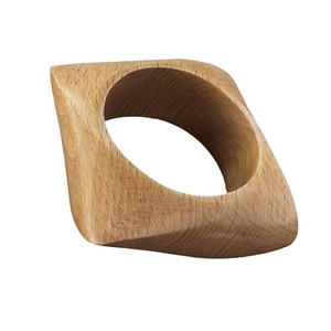 Elegante brazalete de latón de madera chapado en oro en forma de bola, conjunto de brazaletes hechos a mano para mujer - Product Image 2