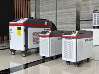 Machine de décontamination laser 300W 200W pour le nettoyage des moules et la fabrication de précision