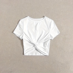 Camiseta Corta Informal para Mujer, Tejido Suave y Transpirable, Atuendo Cómodo para el Verano, Ropa Urbana Elegante, Tendencia Moderna, Prenda Esencial Juvenil - Product Image 1