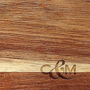 TAIMARS-Tabla grande de cortar de madera de acacia, con mango de bambú y logotipo láser, elegante bandeja de madera para servir en la cocina, no apta para lavavajillas - Product Image 4