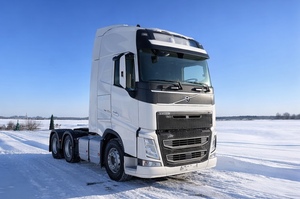 Tractor de Ruedas Volvo FH500 Usado 2024 con Motor Volvo Penta de 15 HP y Caja de Cambios para Granjas - Product Image 3